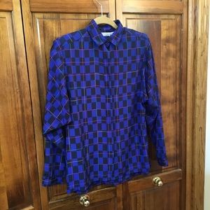 Omanti shirt, button down, size 4, light padding